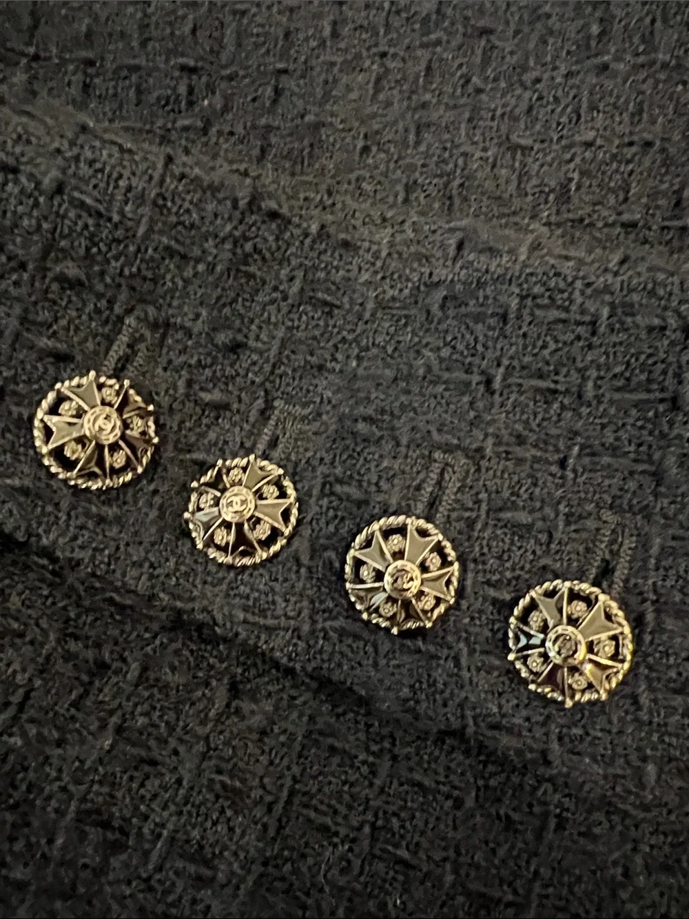 CHANEL 08A Navy Wool Cashmere Tweed Blazer Jacket CC Buttons FR 44